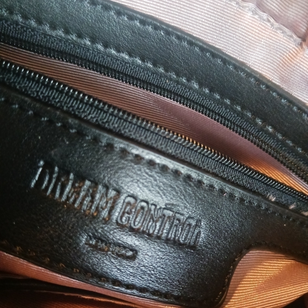 Dream Control Handbag - Picture 6 of 6